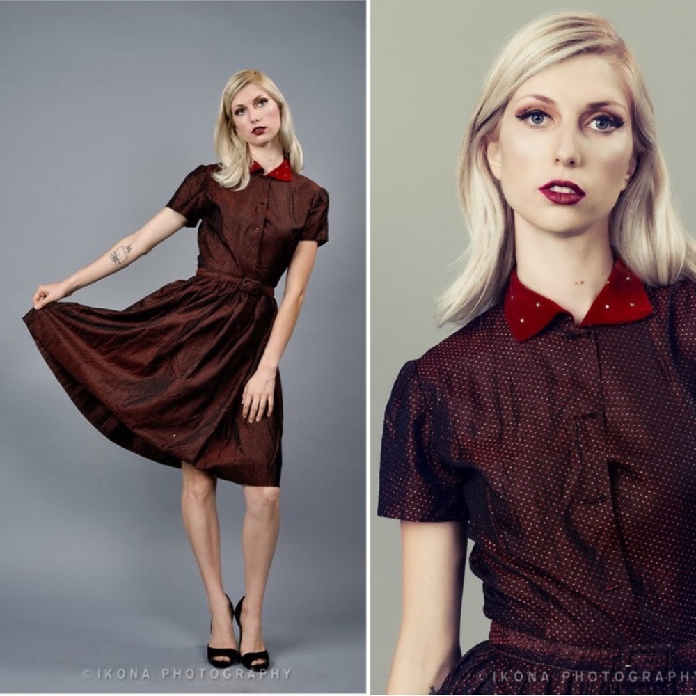 1267–. 40s/ 50s Red New Look Fit And Flare Dress Velvet Collar Rhinestones​